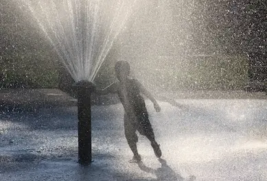 A photo of Elk Point Water Spray Park perfect for kids.